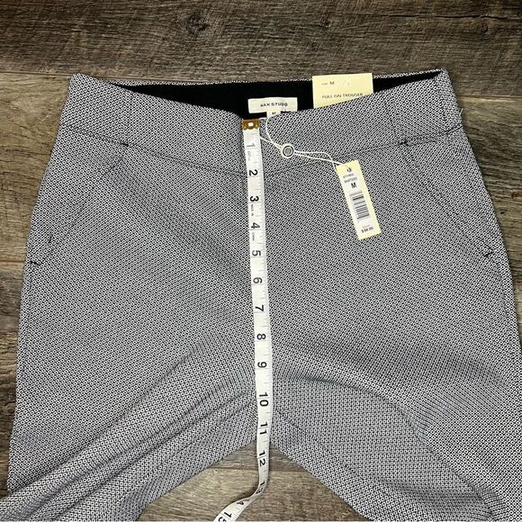 NWT Max Studio Pull-On Trouser Career Pants Black and White Geometric Medium - Picture 7 of 9